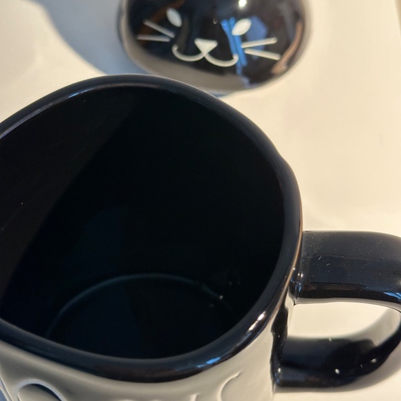 Rae Dunn Hocus Pocus Mug - Picture 2 of 3